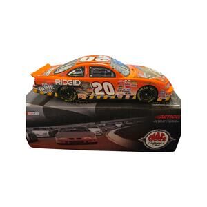Tony Stewart #20 Home Depot Jurassic Park 2001 Grand Prix 1:24 Mac Tools Diecast